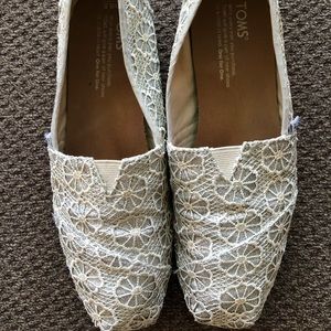 Women’s Pretty Silver/ Lace Toms